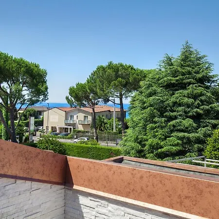 Luxury Penthouse/pool/50m To * Bardolino