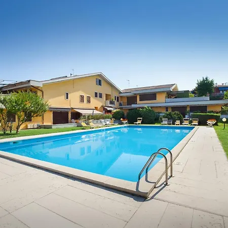 Apartment Luxury Penthouse/pool/50m To