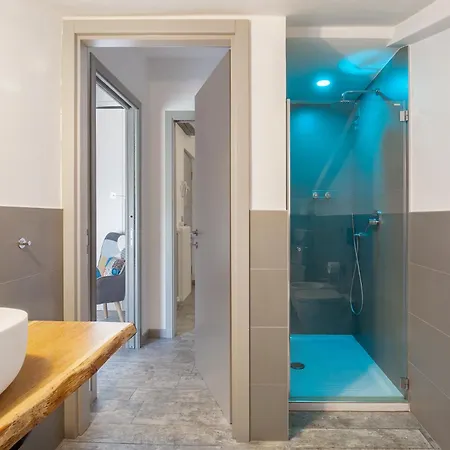 Luxury Penthouse/pool/50m To Appartamento *