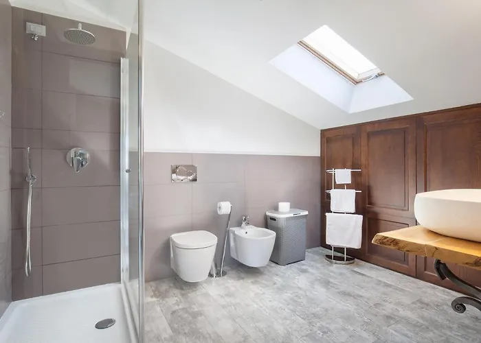 Luxury Penthouse/pool/50m To * Bardolino