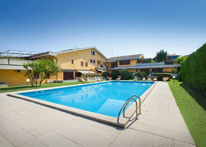 Apartment Luxury Penthouse/pool/50m To